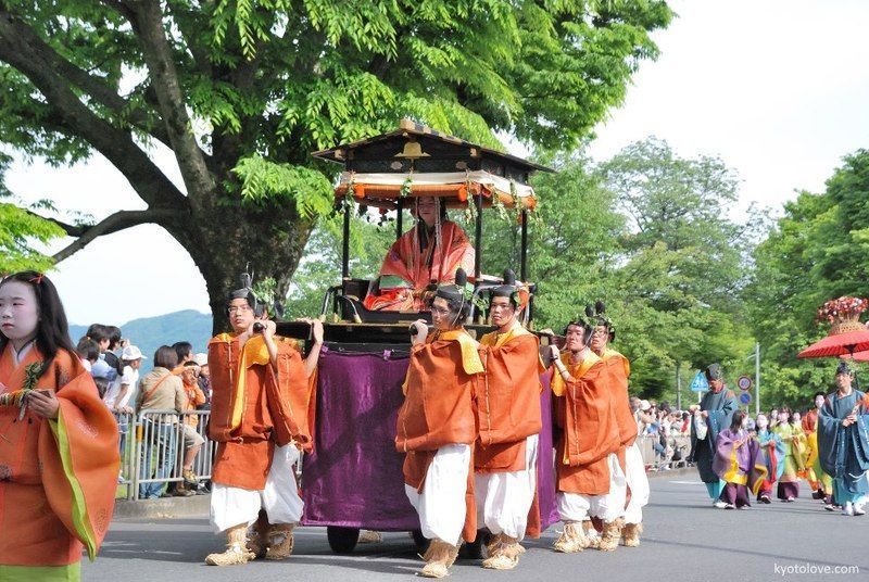 Festivales de Japón: el Aoi Matsuri (葵祭) o Festival de la Malva Real con su impresionante procesión de la nobleza estilo Heian