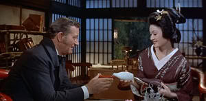 Townsend (John Wayne) y Okichi en "El Bárbaro y la Geisha" ("The Barbarian and the Geisha", 1958)