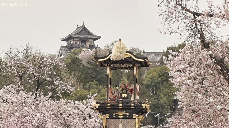 Festivales de Japón en abril: Inuyama Matsuri. Sakura. Cerezos. Hanami. Viajar