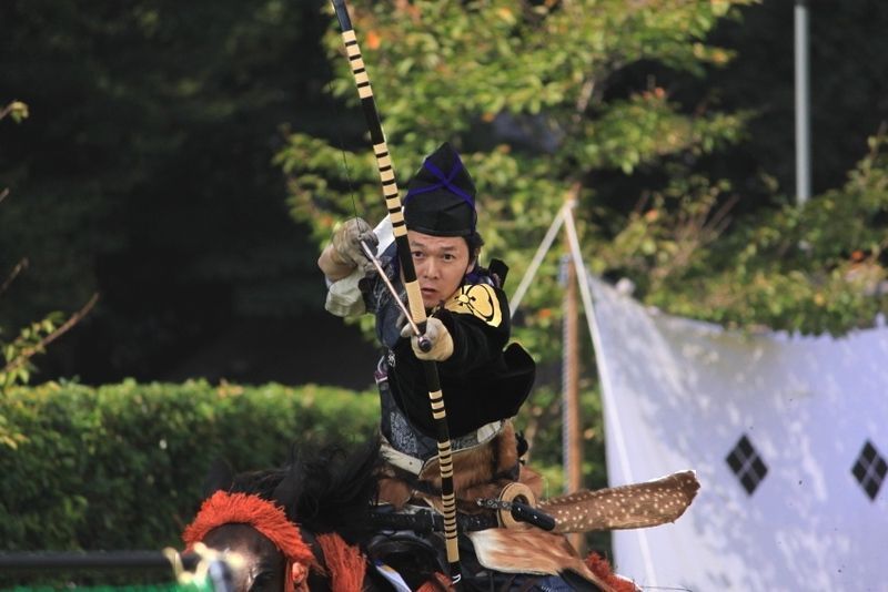 Festivales de Japón: el Kasagake Shinji (笠懸神事) celebrado en el santuario Kamigamo de Kioto