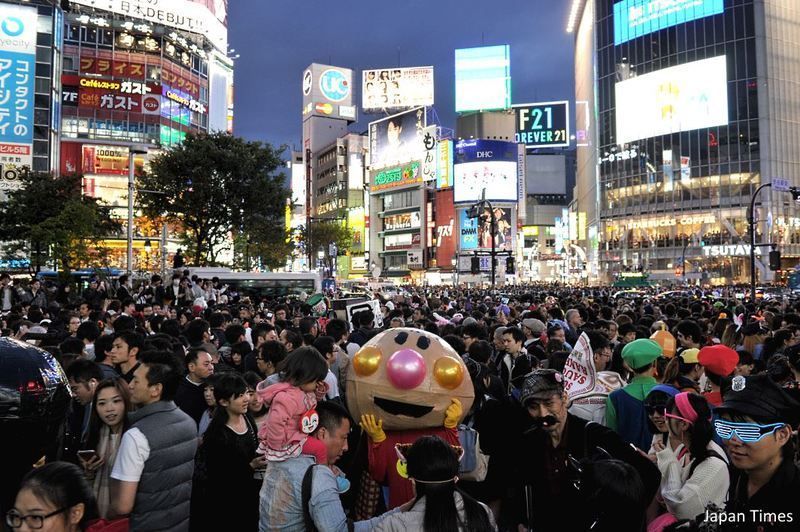 Halloween en Tokio. Participación masiva en Shibuya