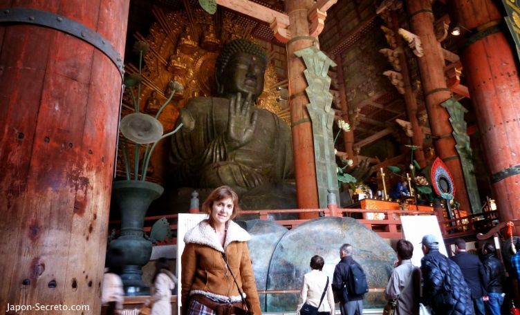 Viajar a Japón: excursión a Nara. Templo Todai-ji