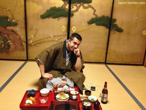 Viaje al Monte Koya o Koyasan (Wakayama): cenando en el templo Fudoin (shukubo) en Navidad (nochebuena de 2013)