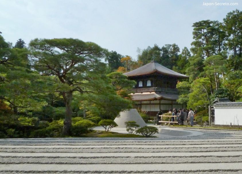 Templos de Kioto: jardín zen del Ginkakuji (銀閣寺) o Pabellón de Plata