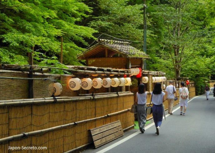 Excursión a Kibune (Kioto) en verano.