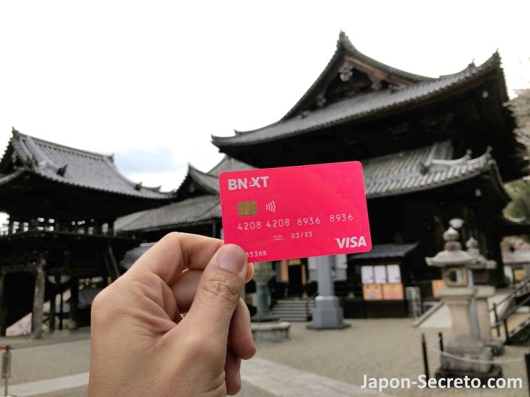 Tarjeta BNext en Japón sacar dinero tarjeta de débito. Tarjeta de crédito en Japón