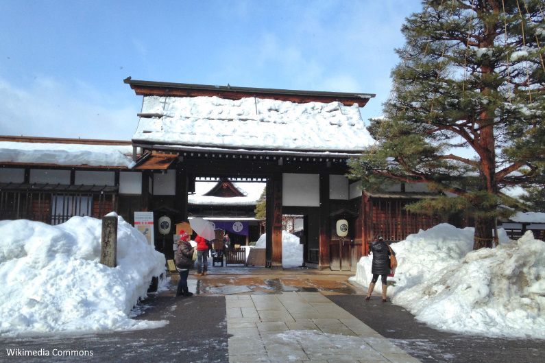 Takayama Jinya nevado. Invierno. Takayama, prefectura de Gifu. Alpes Japoneses