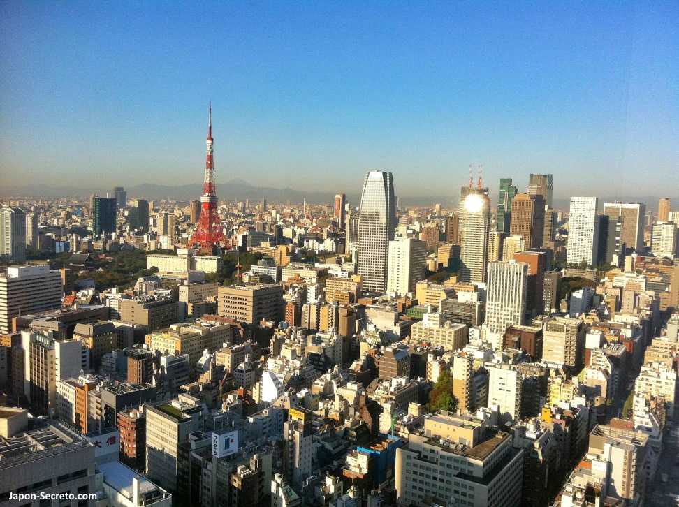 Torre de Tokio. Vista desde una habitación del Park Hotel Tokyo