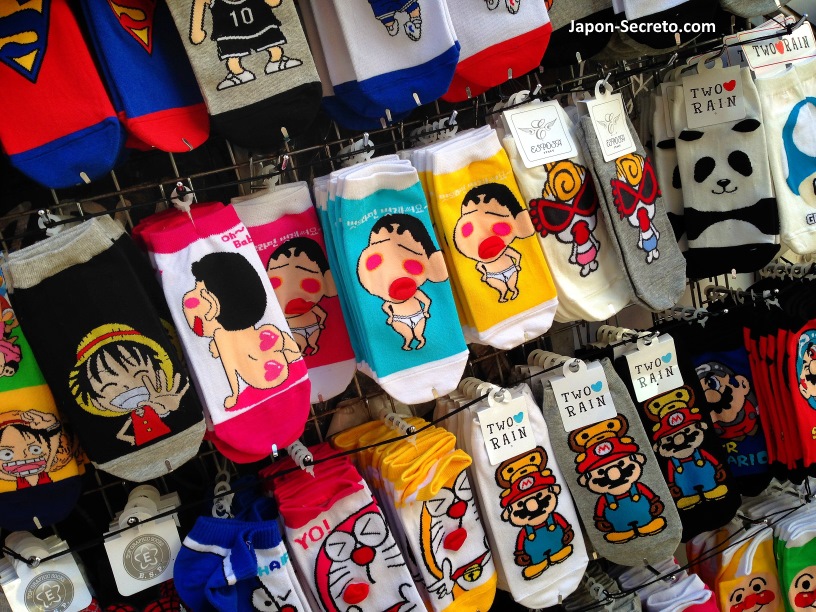 Muchos calcetines en la calle Takeshita (Shibuya, Tokio)