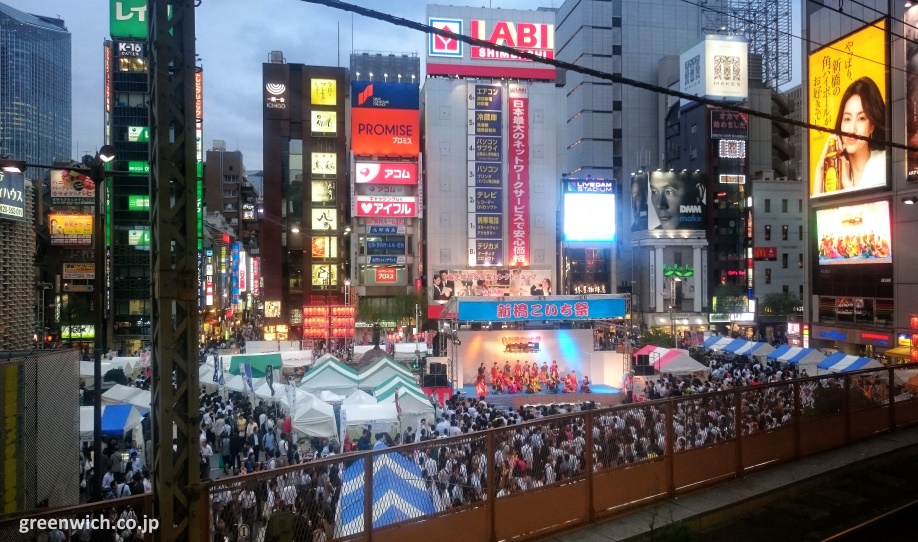 Shinbashi Koichi, festival de verano en Tokio. Celebración del Obon en julio