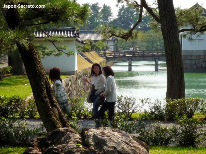 Jardines del castillo de Nijo, en Kioto