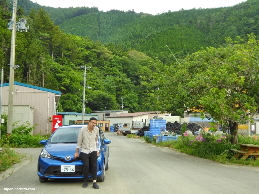 Conducir en Japón un coche de alquiler. Manejando un auto por Tohoku (norte de Japón)