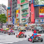 Conducir o manejar un kart con disfraz de Mario Bros por el famoso cruce de Shibuya, en Tokio