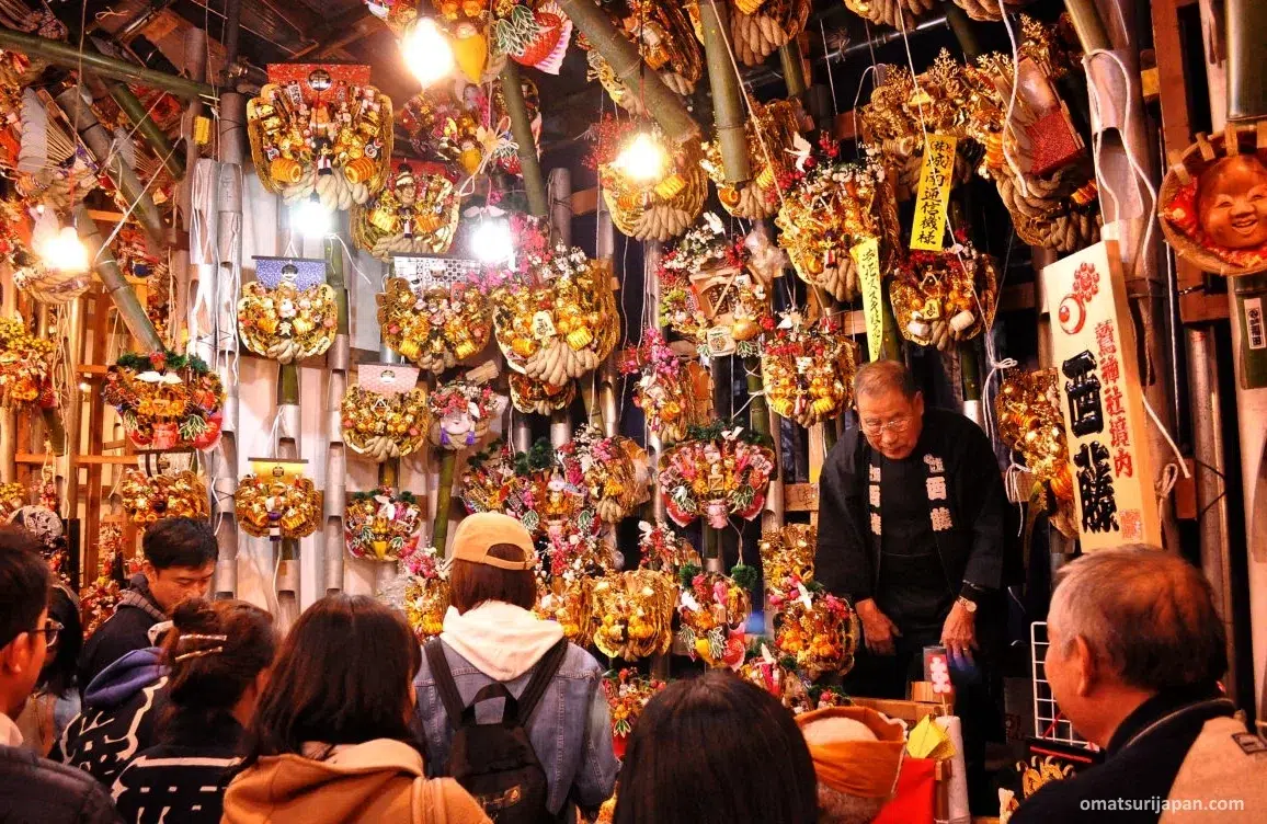 Festivales de Japón, la feria Tori No Ichi (酉の市) o Feria del Gallo, celebrada los días del gallo de noviembre en numerosos templos y santuarios de Japón. El más famoso lugar es un santuario de Asakusa (Tokio)