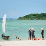 Playa de Kondoi (コンドイ浜) en la isla de Taketomi o Taketomijima (en Yaeyama, Okinawa)