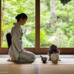 La ceremonia japonesa del té (茶道, sadō, chadō o chanoyu): explicación del ritual, utensilios, cómo se celebra, dónde se lleva a cabo, origen