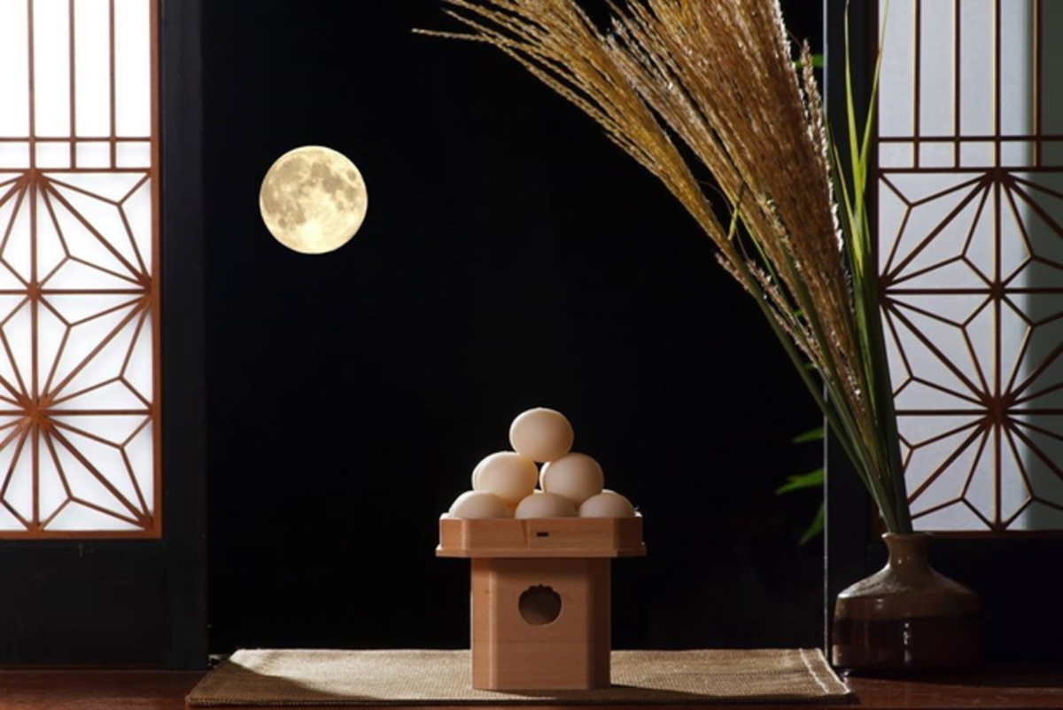Tsukimi, la tradición japonesa de mirar a la primera luna llena del otoño: rituales, costumbres, cuándo se celebra, dónde es buen sitio