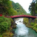 Ver Nikko en un día desde Tokio: el famoso puente sagrado Shinkyo (神橋) de Nikko, Tochigi. Patrimonio de la Humanidad