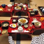 Shōjin ryōri, la comida budista vegetariana japonesa: platos típicos y dónde comerla. Foto: cenando en el templo Fudoin (shukubo) de Koyasan