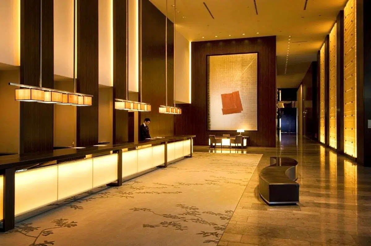 Hoteles de lujo en Tokio: una experiencia única para un viaje único.