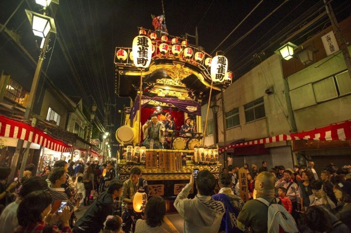 Festival de otoño de Kawagoe, el Hikawa Matsuri (川越氷川祭), en octubre. Foto: su famoso desfile de carrozas