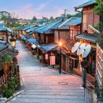 Los mejores viajes organizados a Japón. Foto: Calle histórica Sannenzaka del distrito de Higashiyama en Kioto