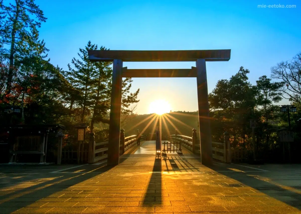 Cómo se celebra el Año Nuevo en Japón o shogatsu: costumbres y tradiciones, lugares cerrados, templos y santuarios, rituales curiosos