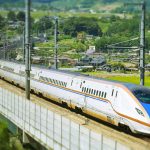 Pases regionales de tren Japan Rail para viajar por Japón sin JR Pass, alternativas para Tokio, Kioto, Osaka, Hiroshima, Alpes Japoneses (Nagano y Kanazawa), etc: precio, ruta, dónde comprar. Foto: Hokuriku Shinkansen Hakutaka hacia Kanazawa