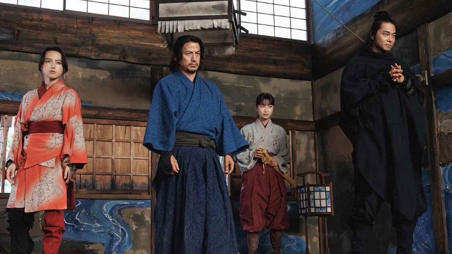 “El Último Samurái en Pie” (イクサガミ, Ikusagami). serie de Netflix estrenada en noviembre de 2025