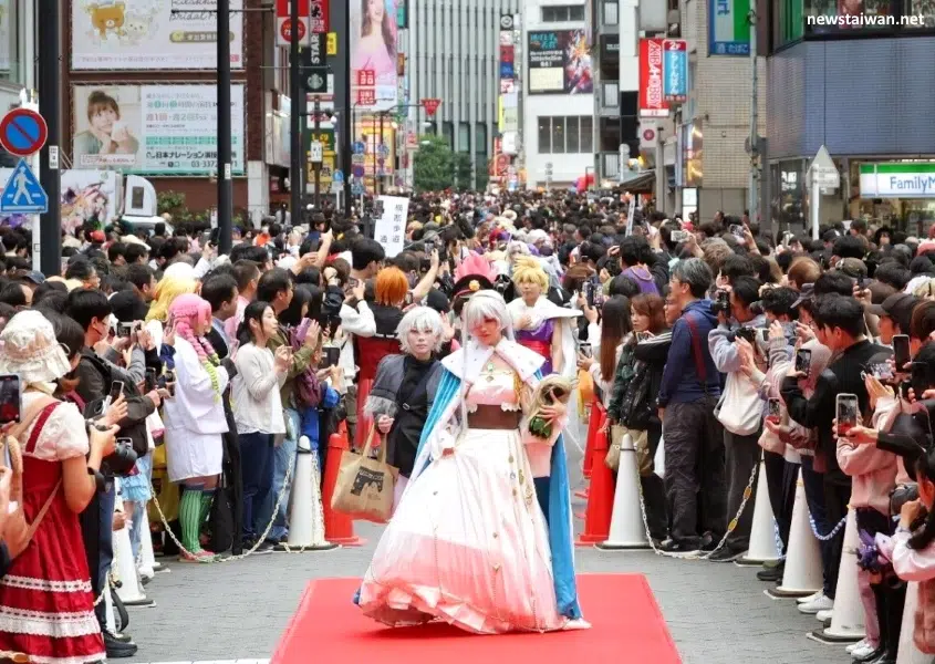 Festival y desfile cosplay en Ikebukuro (Tokio) en octubre por celebración de Halloween