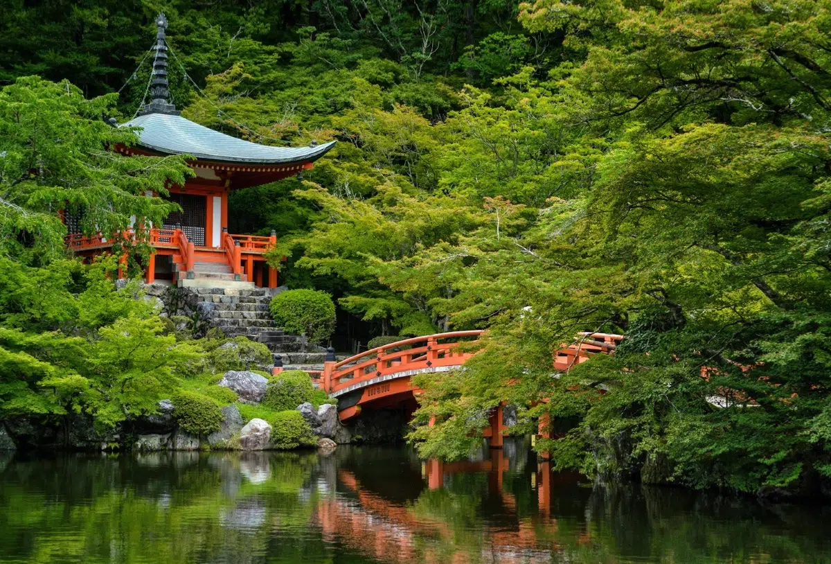 daigoji-verano_1200x814 Viaja a Japón con Japón Secreto: lugares más famosos, Japón desconocido, Japón rural y pueblos más bellos, onsen, itinerarios, comida, cómo organizar tu viaje, tours guiados
