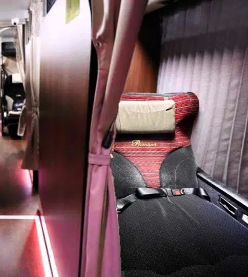 Autobús nocturno en Japón