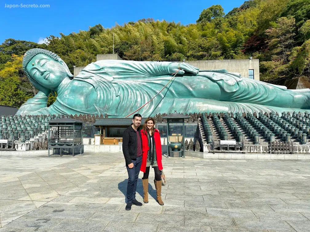 Buda Gigante recostado de Nanzoin (Fukuoka)